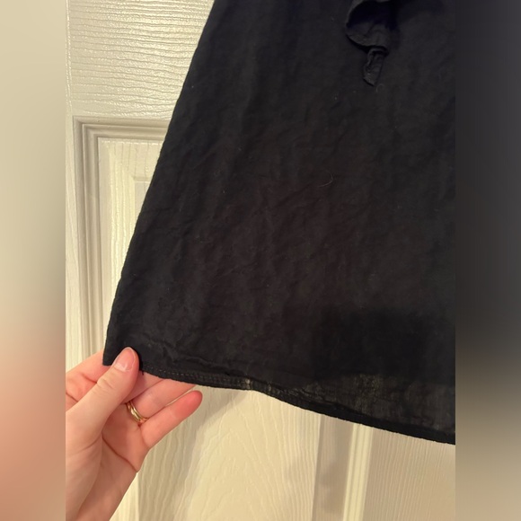 A New Day Flutter Sleeve Black Linen Top - Picture 6 of 7